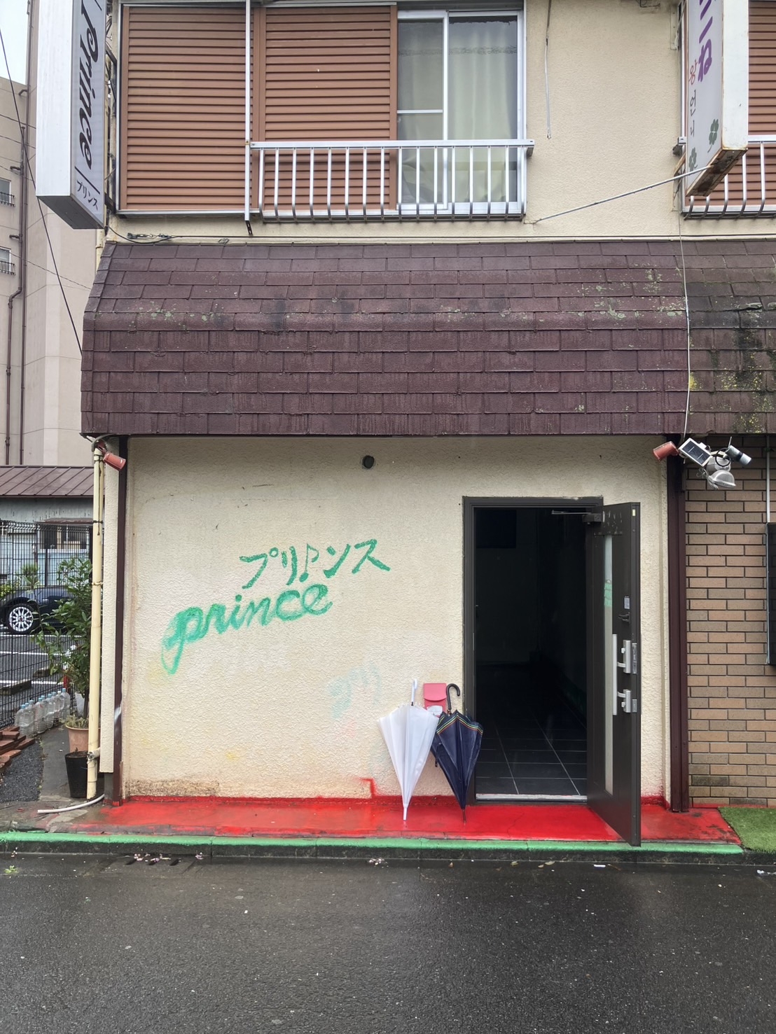 西川口駅徒歩3分　1階路面のスナック居抜き物件！